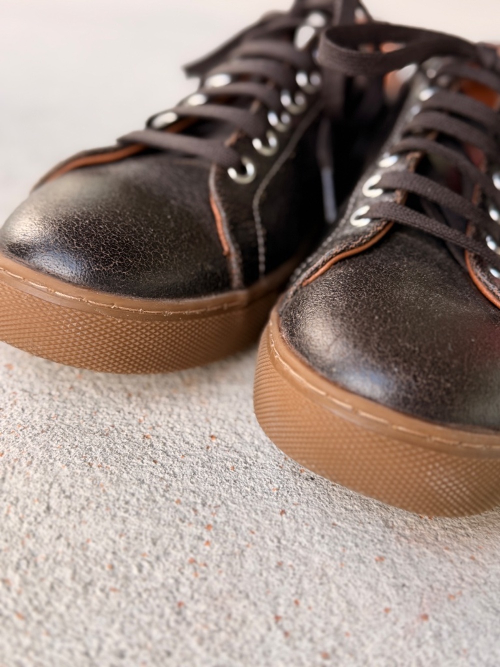 **Thursday Boot Co. Premier Low Top Sneakers – Cacao | Women’s 8.5** - Picture 4 of 13